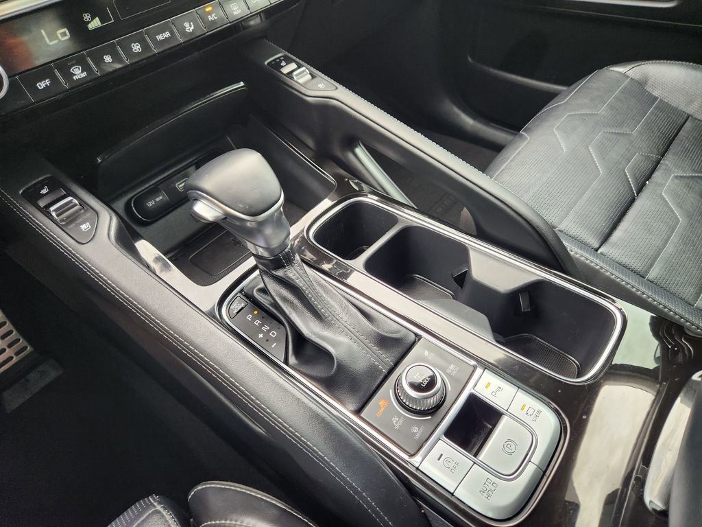 Certified 2021 Kia Telluride SX w/ SX Prestige Package image 23