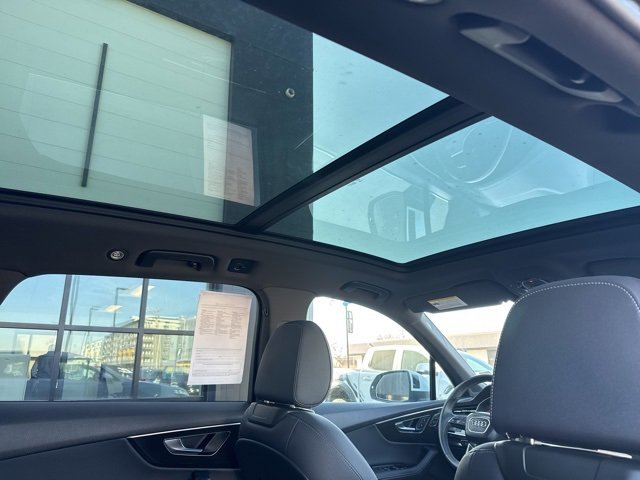 Used 2025 Audi Q7 3.0T Premium Plus image 25