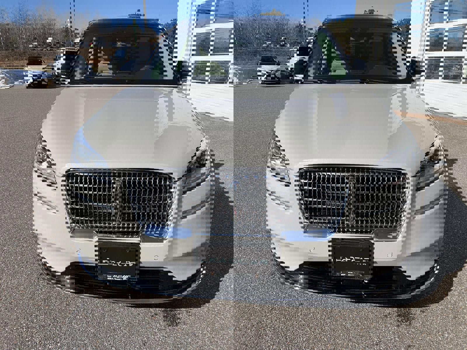 Used 2020 Lincoln Corsair Reserve w/ Equipment Group 201A image 10