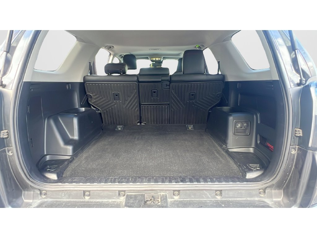 Used 2023 Toyota 4Runner TRD Off-Road Premium w/ Moonroof Package AWD/4WD image 9