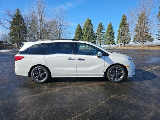 Used 2024 Honda Odyssey Elite image 6