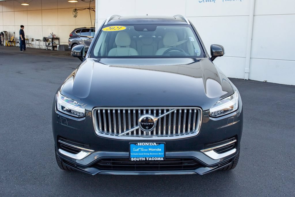 Used 2021 Volvo XC90 T8 Inscription Expression w/ Protection Package Premier AWD/4WD image 4