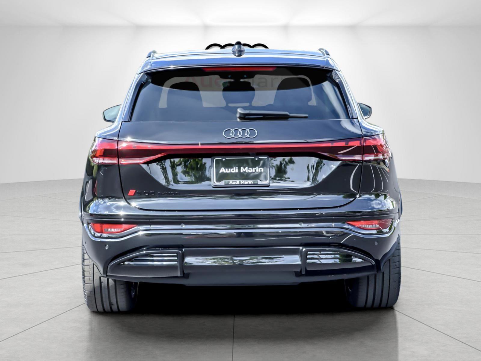 New 2027 Audi SQ6 e-tron Premium Plus AWD/4WD image 4