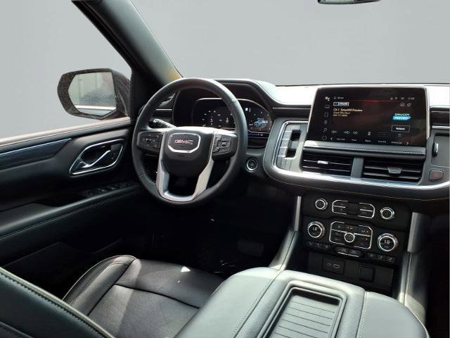 Used 2023 GMC Yukon SLT w/ SLT Luxury Package AWD/4WD image 11