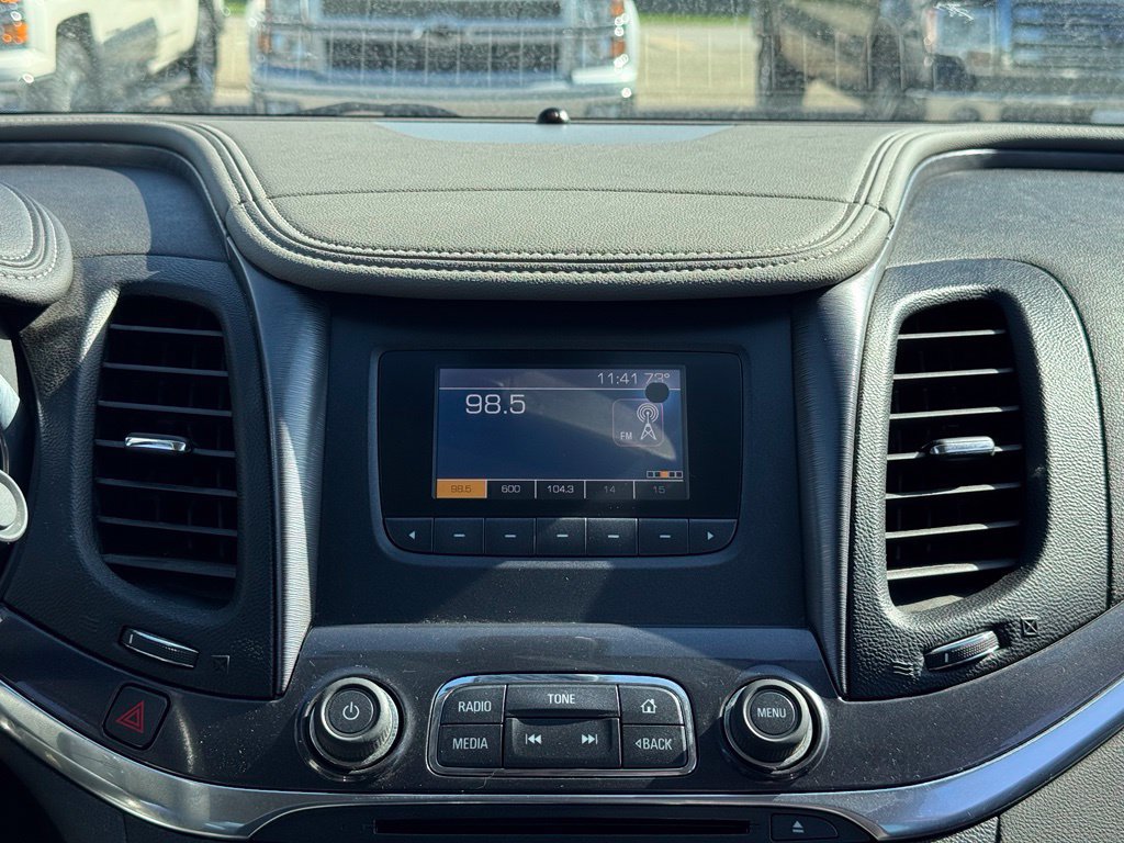 Used 2015 Chevrolet Impala LS FWD image 3