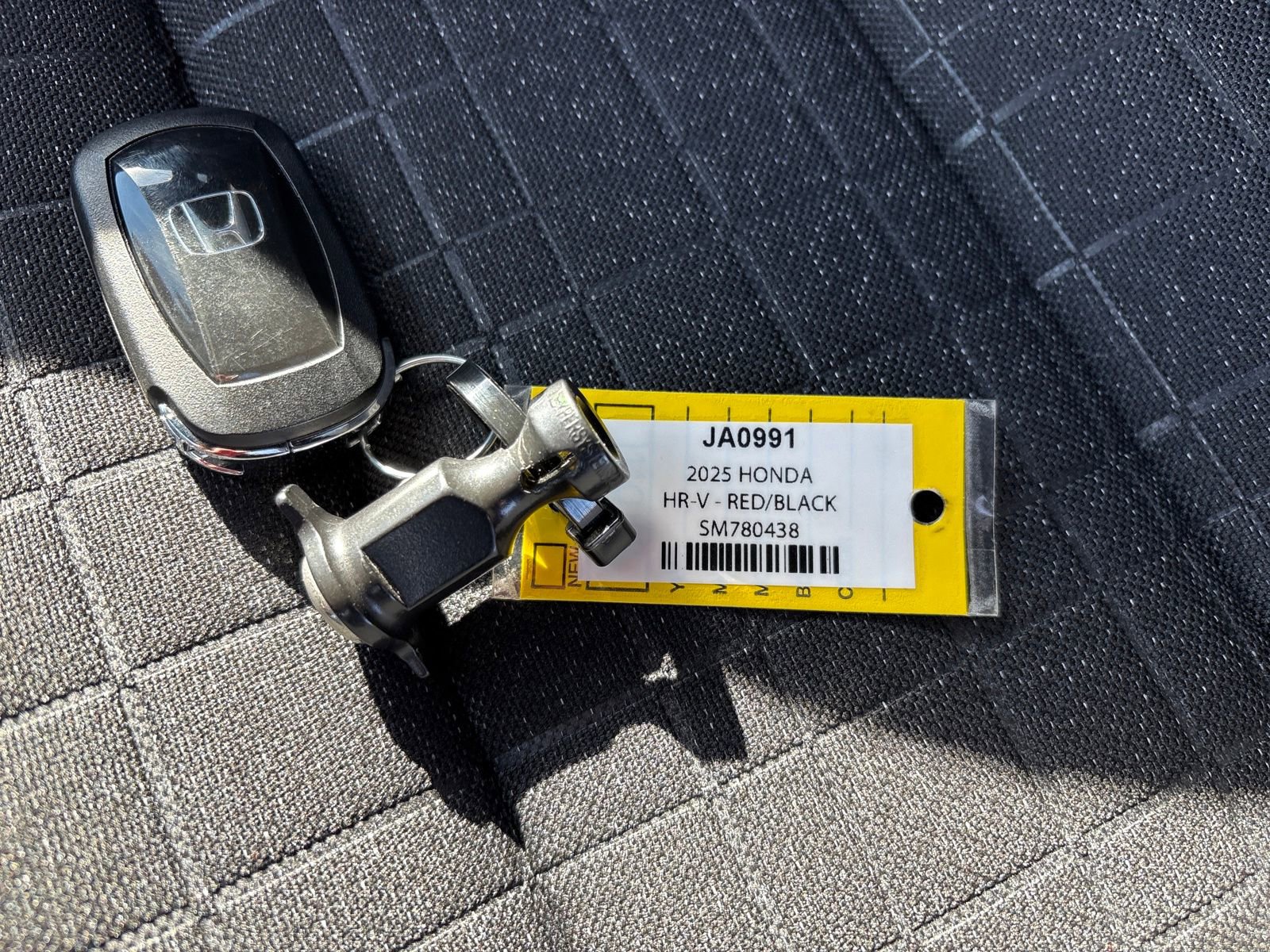 Used 2025 Honda HR-V Sport image 29