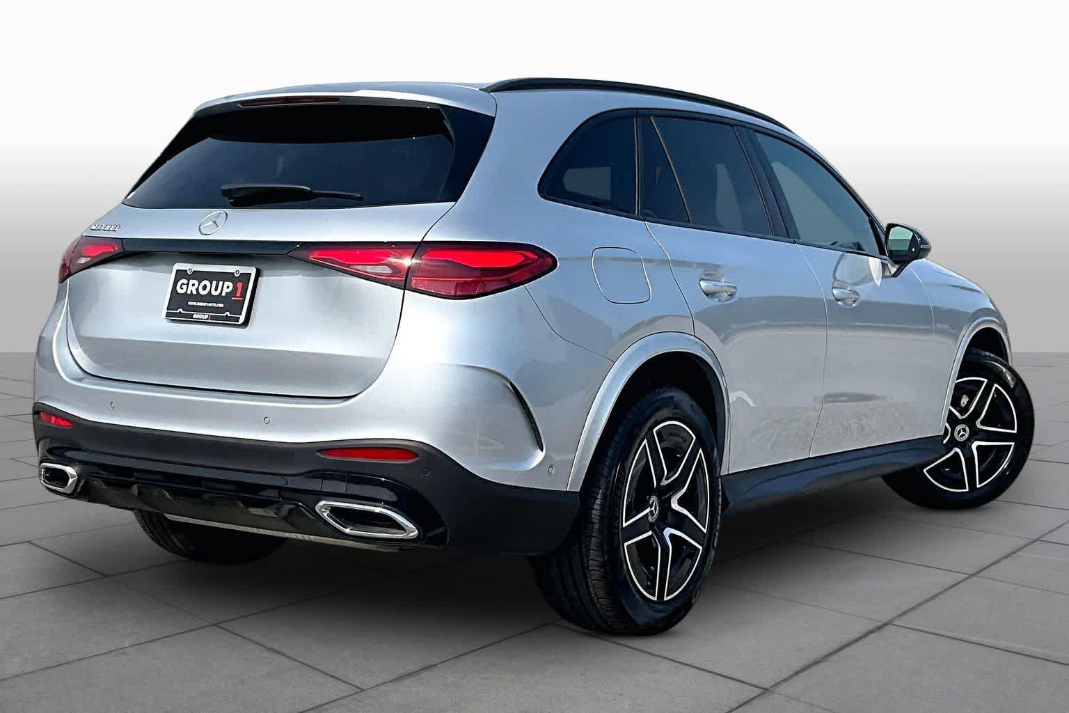 Used 2025 Mercedes-Benz GLC 300 image 13