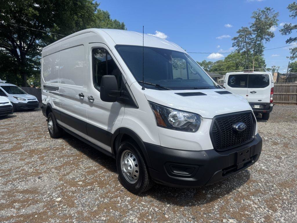 Used 2024 Ford Transit 250 148 Medium Roof AWD image 1