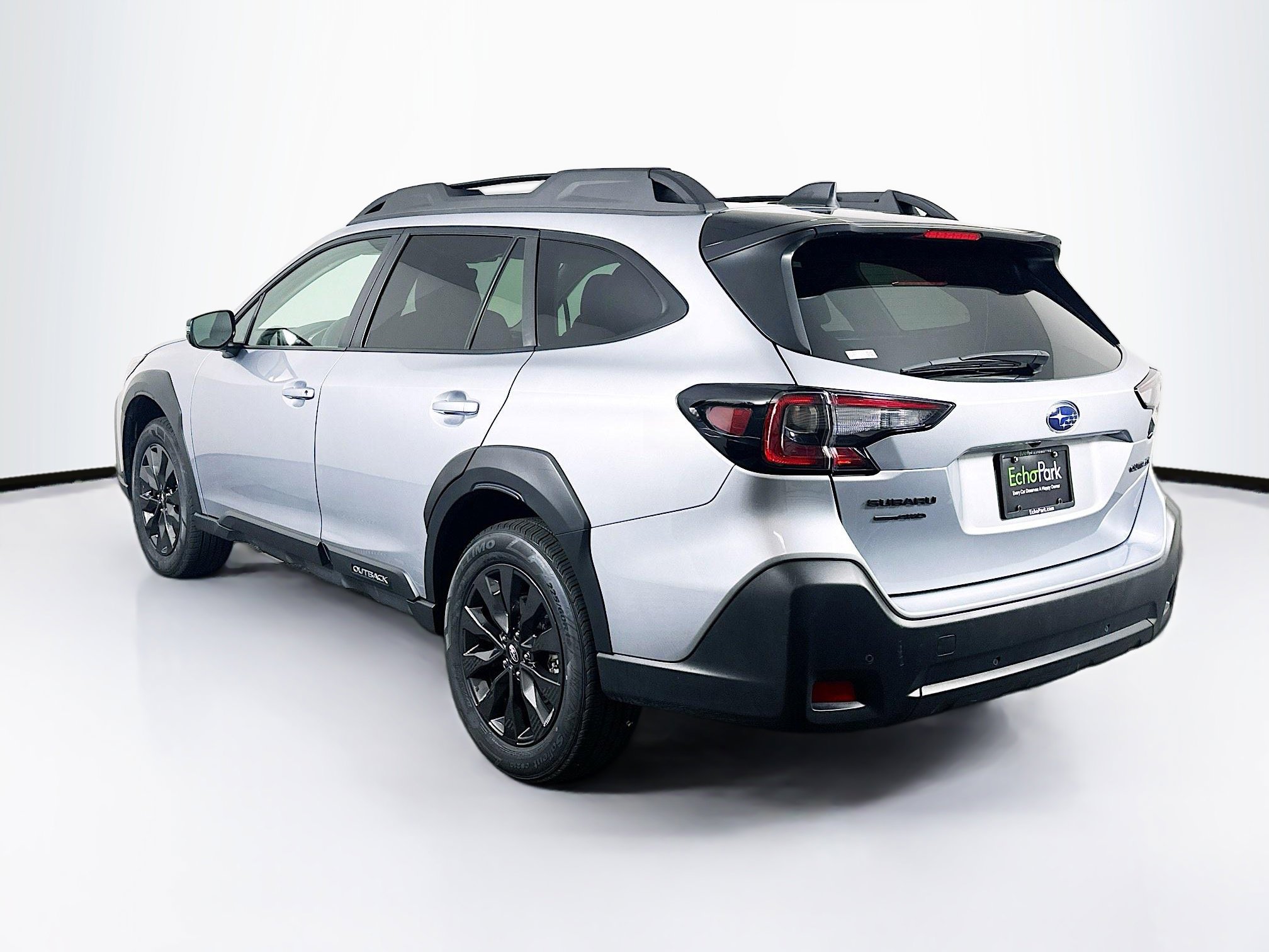 Used 2025 Subaru Outback Onyx Edition AWD/4WD image 5