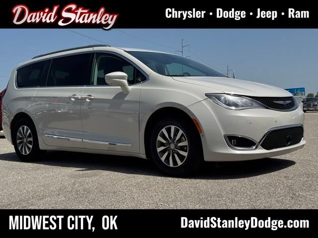 Used 2020 Chrysler Pacifica Touring-L Plus