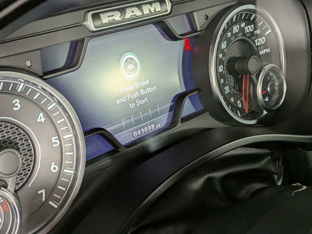 Certified 2022 RAM 1500 Big Horn image 29