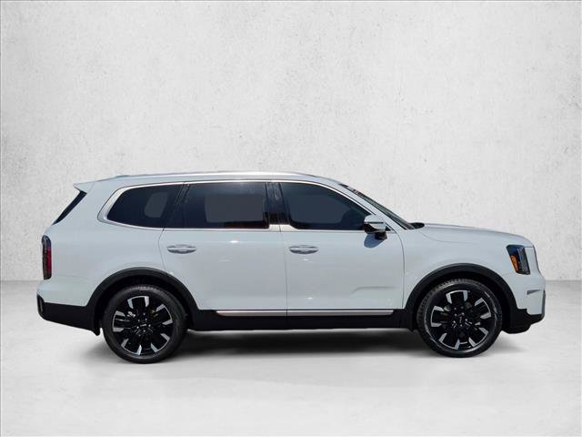 Used 2024 Kia Telluride SX FWD image 4