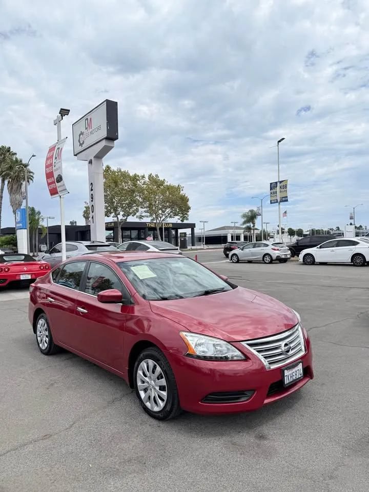 Used 2014 Nissan Sentra S FWD image 3