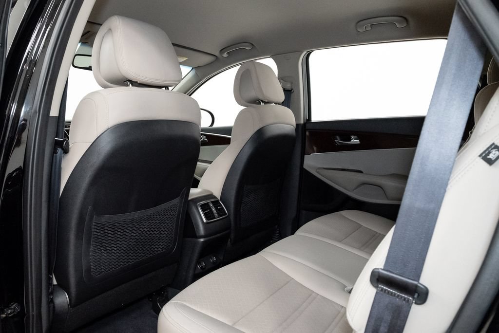 Used 2016 Kia Sorento FWD w/ LX Convenience Package image 23