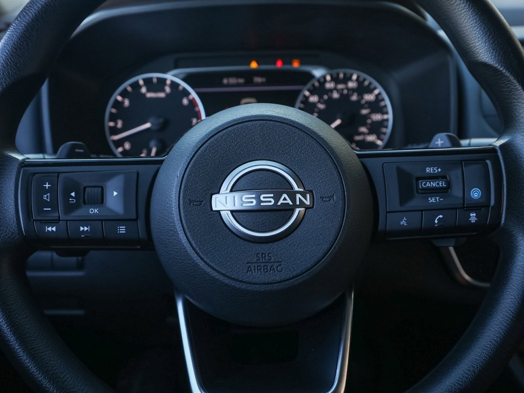 Used 2023 Nissan Rogue SV image 25