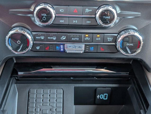 New 2026 Ford F350 King Ranch w/ Chrome Package AWD/4WD image 20