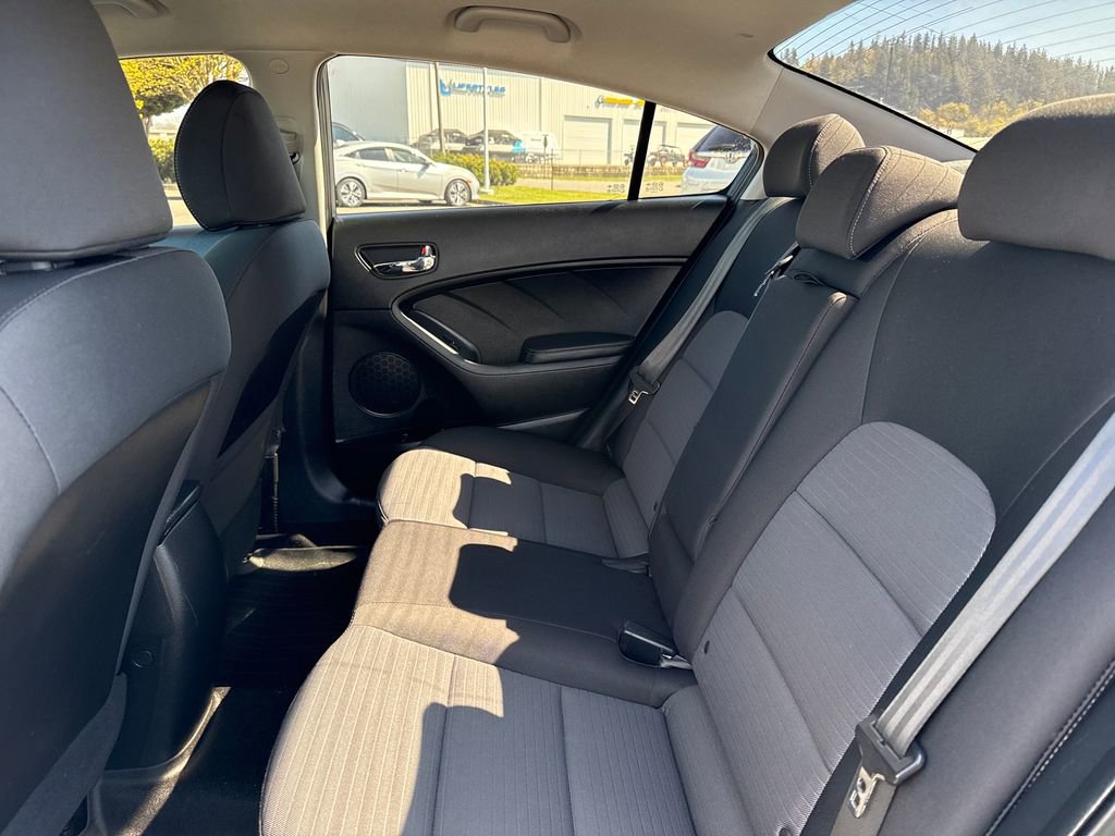 Used 2016 Kia Forte LX w/ LX Popular Package image 16