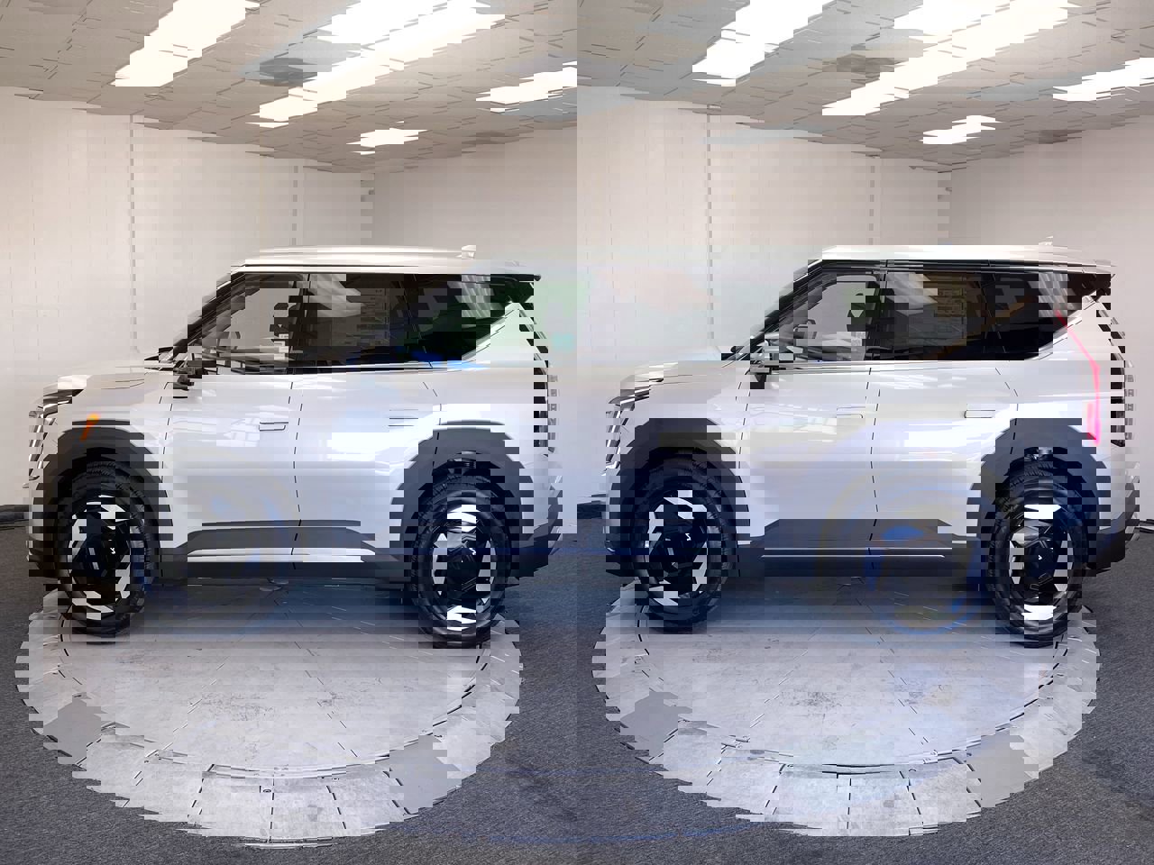 New 2026 Kia EV9 Light image 2