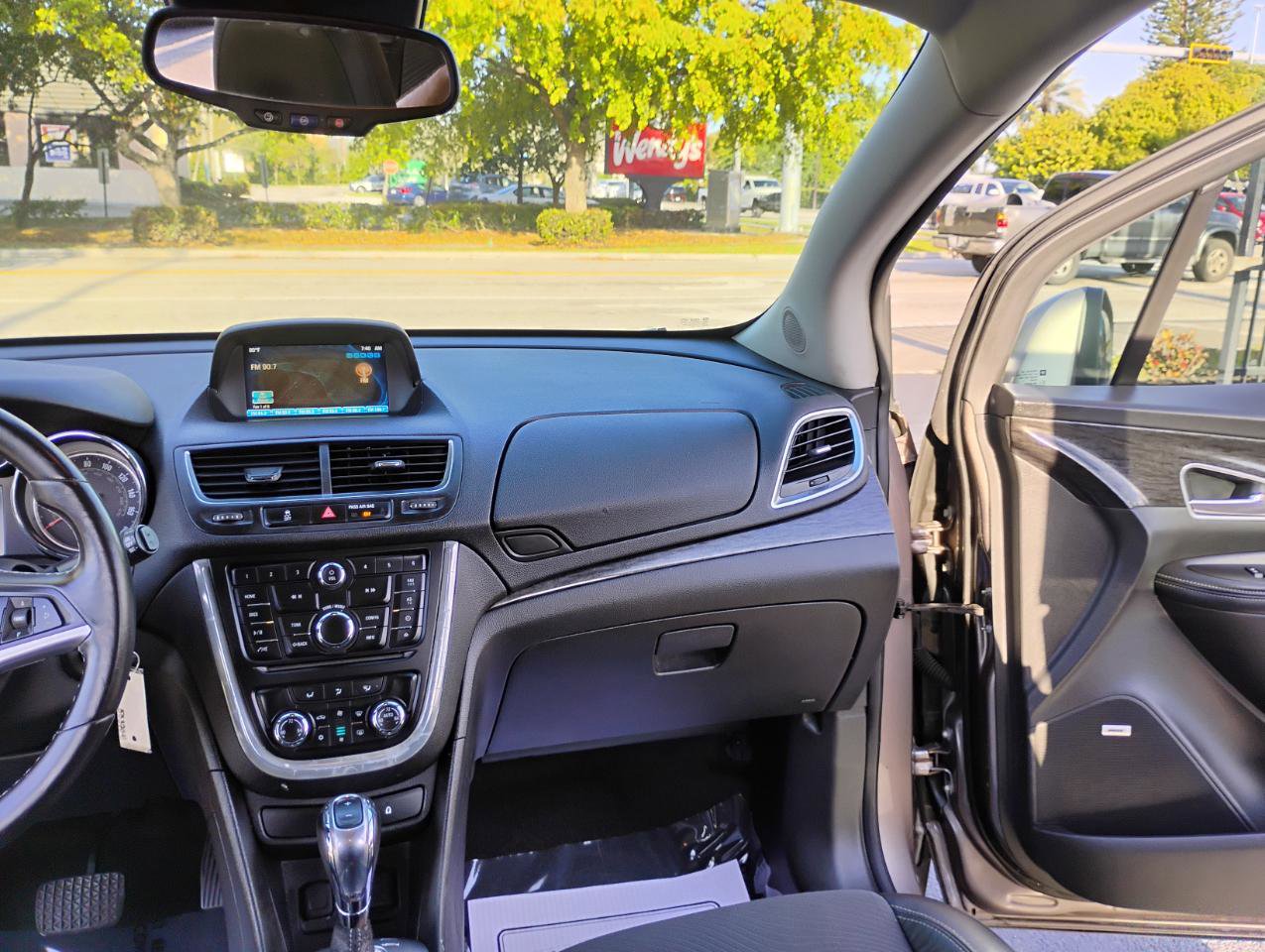 Used 2014 Buick Encore Convenience FWD image 25