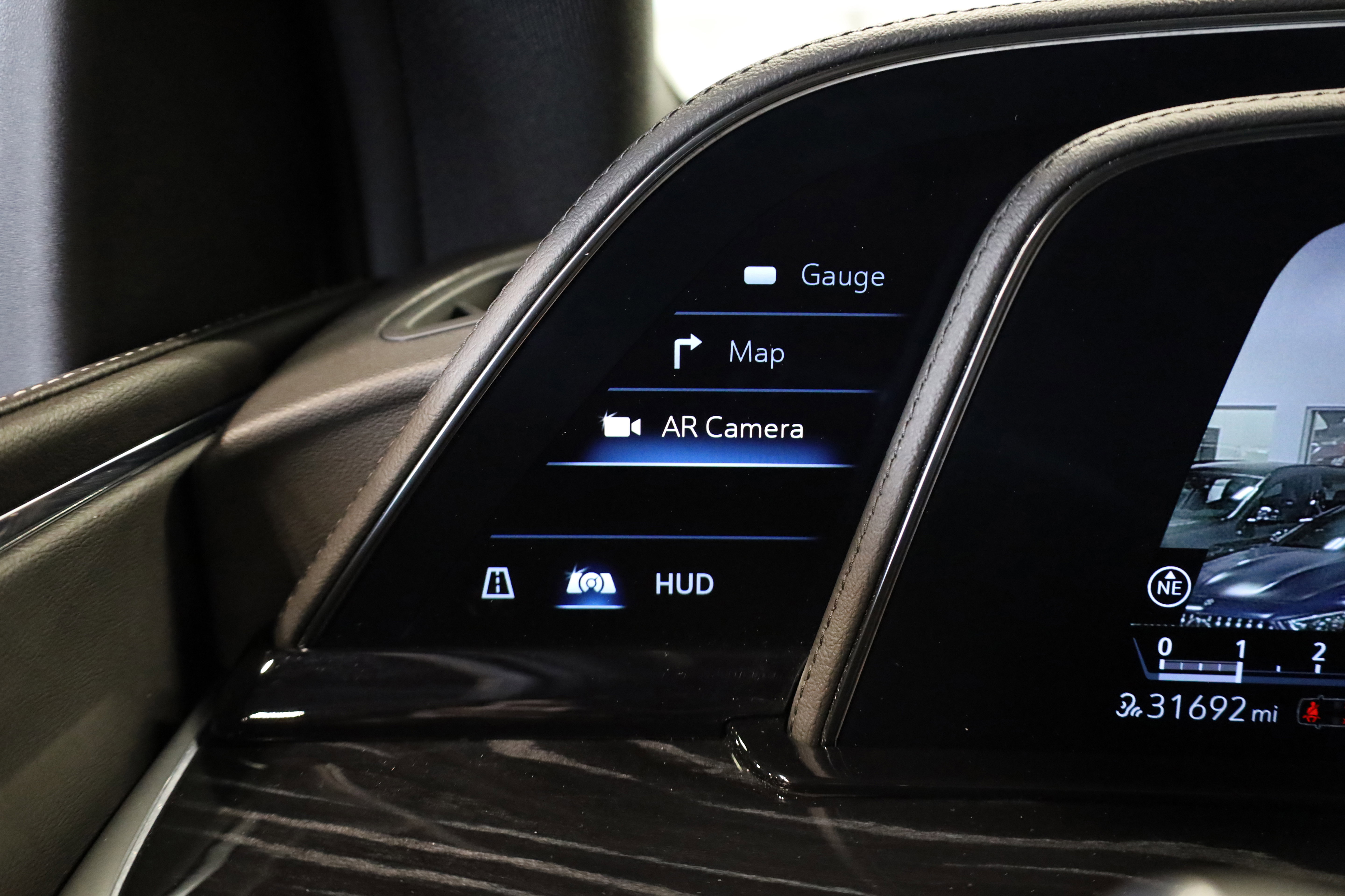 Used 2022 Cadillac Escalade Sport w/ Touring Package image 23