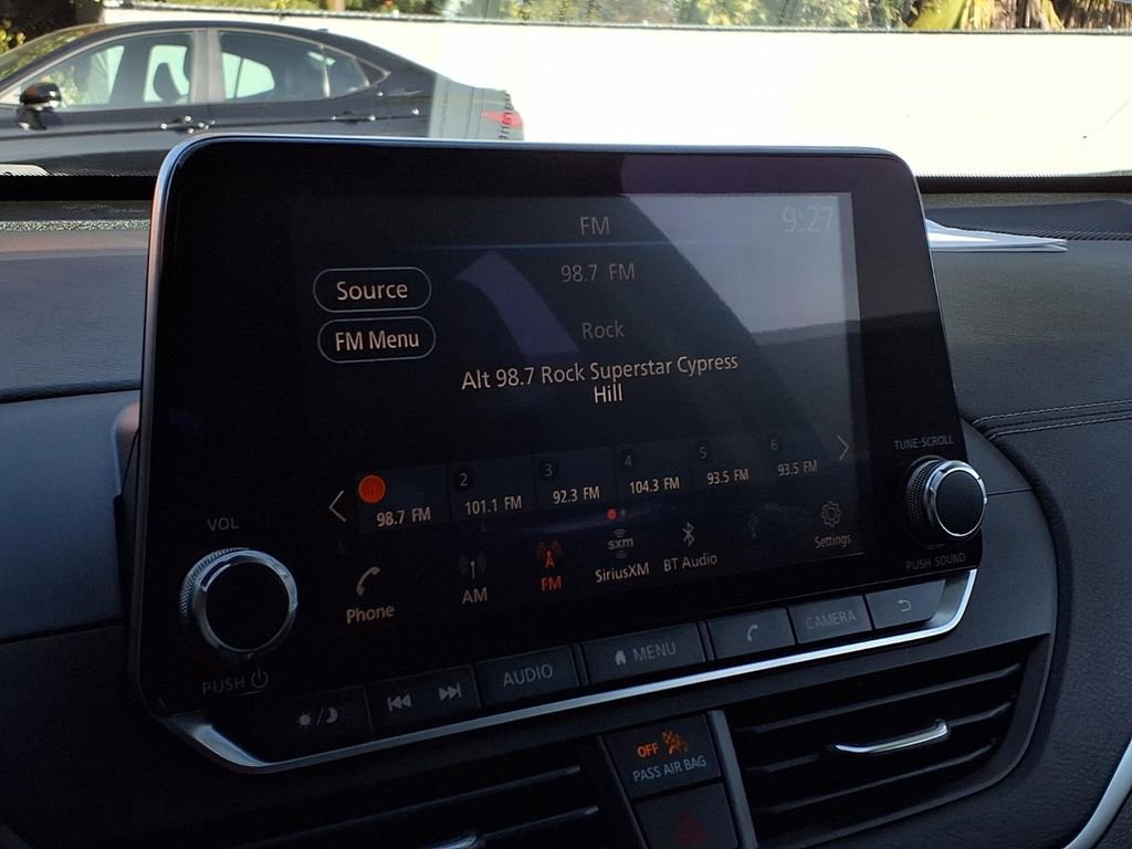 Used 2019 Nissan Altima 2.5 SV image 6