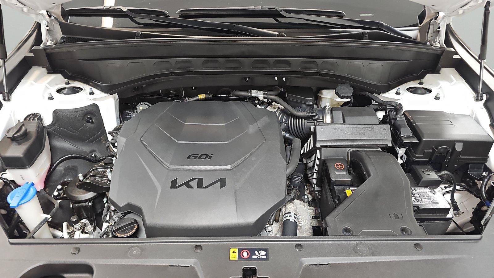 Used 2022 Kia Telluride SX w/ SX Prestige Package AWD/4WD image 9