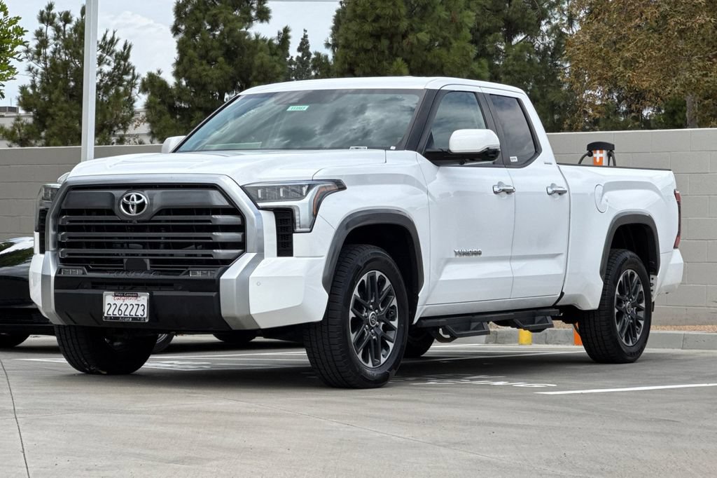 Used 2024 Toyota Tundra Limited AWD/4WD image 10