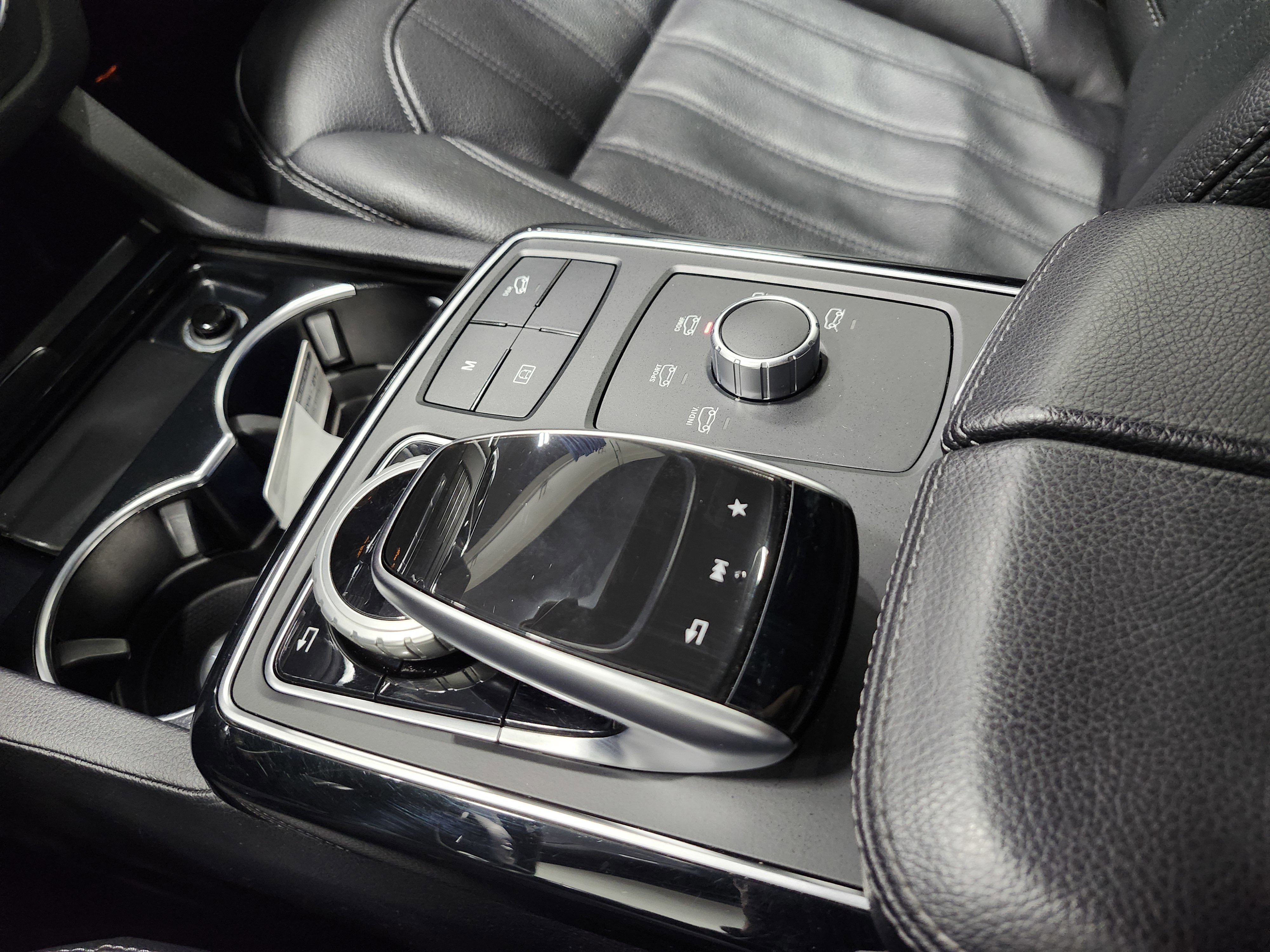 Used 2018 Mercedes-Benz GLE 350 4MATIC image 34