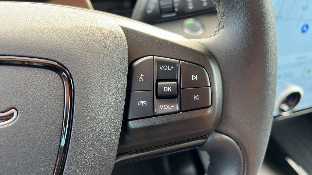 Used 2023 Ford Mustang Mach-E Premium AWD/4WD image 18