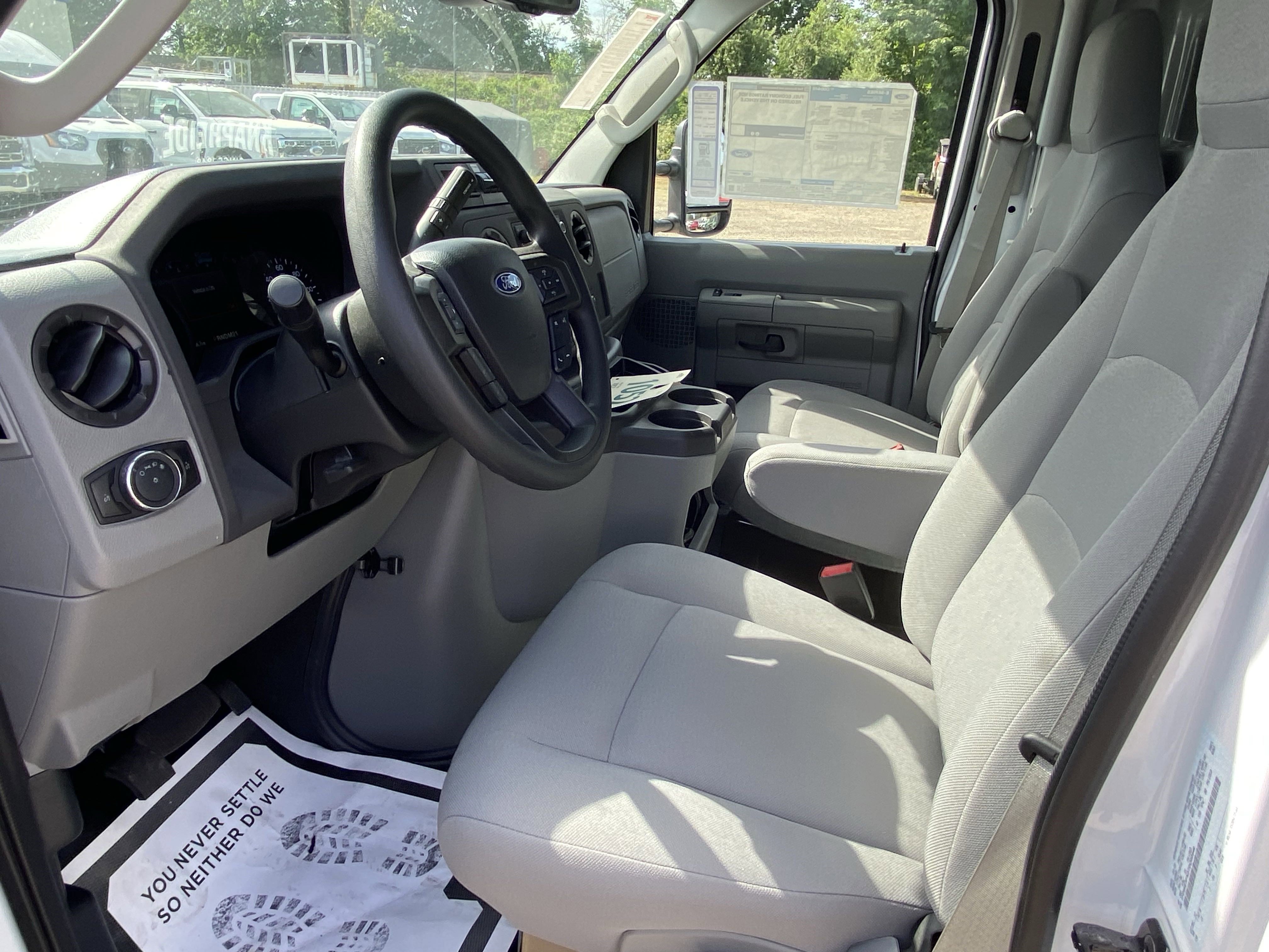 New 2026 Ford E-350 and Econoline 350 Super Duty w/ Power Equipment Group image 12