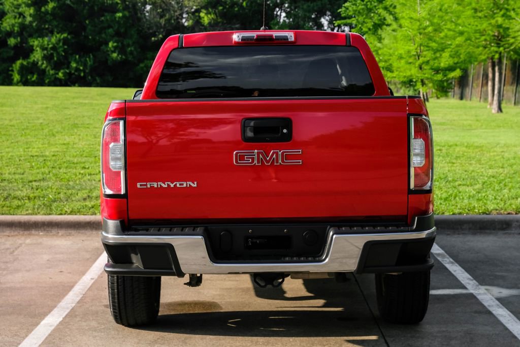 Used 2018 GMC Canyon 2WD Crew Cab w/ Convenience Package image 14