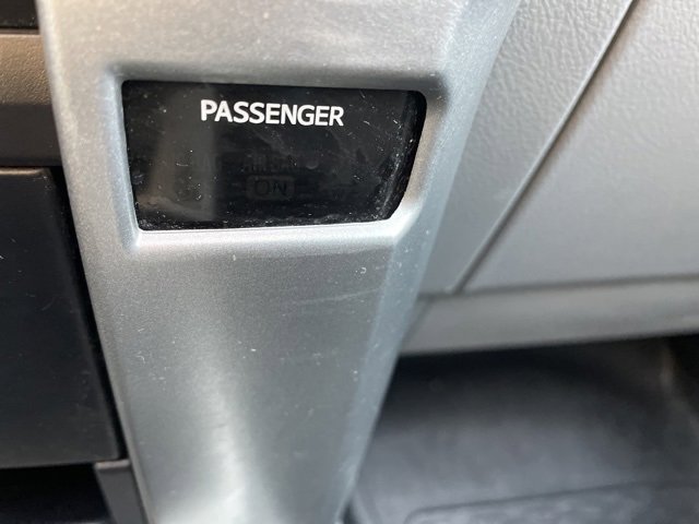 Used 2010 Toyota 4Runner SR5 image 38