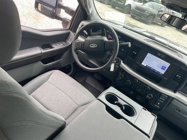 Certified 2025 Ford F350 XL w/ STX Appearance Package AWD/4WD image 21