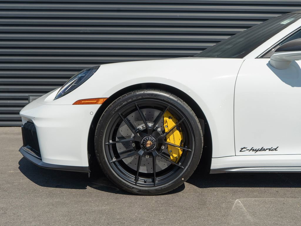 New 2026 Porsche 911 Carrera GTS image 11