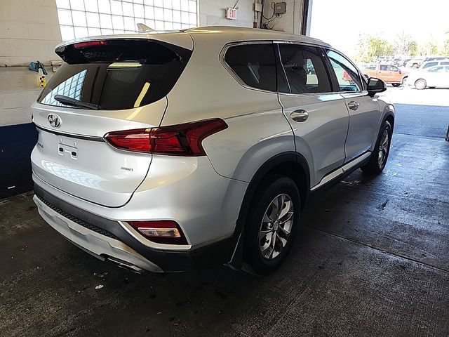 Used 2019 Hyundai Santa Fe SEL AWD/4WD image 6