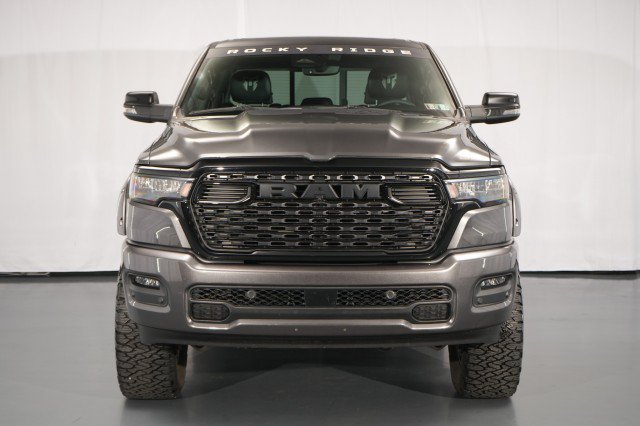 Used 2025 RAM 1500 Big Horn AWD/4WD image 7