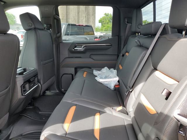 New 2026 GMC Sierra 1500 AT4 w/ AT4 Premium Package AWD/4WD image 12