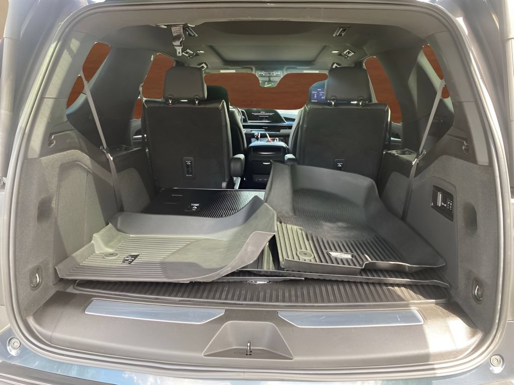 Used 2021 Cadillac Escalade Sport w/ Driver Assist Tech Package AWD/4WD image 12