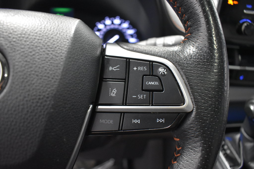 Used 2021 Toyota Sienna XSE AWD/4WD image 34