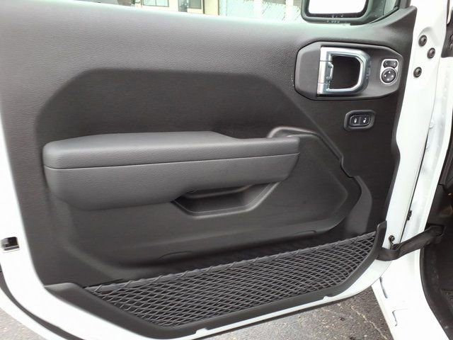 New 2026 Jeep Gladiator Sport image 8