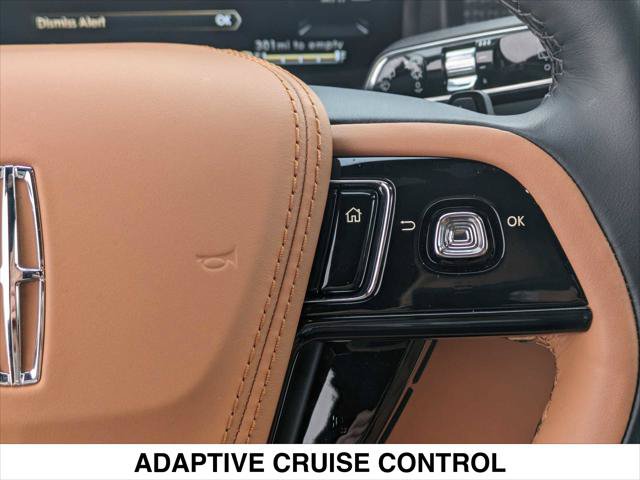 New 2023 Lincoln Aviator Black Label w/ Dynamic Handling Package AWD/4WD image 16
