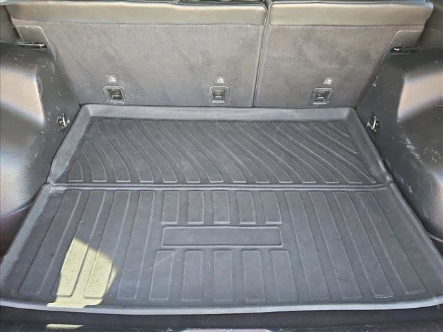 Used 2021 Jeep Cherokee Trailhawk w/ Trailer Tow Group image 6