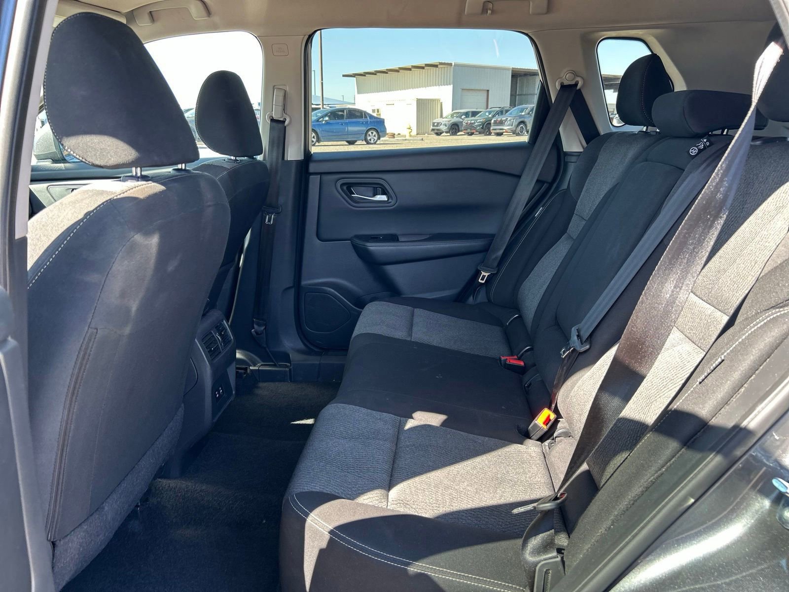 Certified 2025 Nissan Rogue SV AWD/4WD image 13