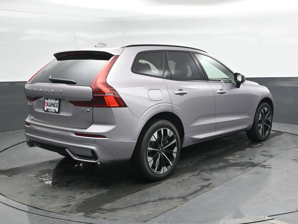 New 2026 Volvo XC60 T8 Plus w/ Climate Package AWD/4WD image 2