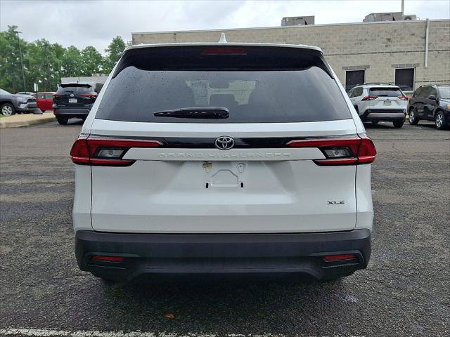 Certified 2025 Toyota Grand Highlander FWD image 25