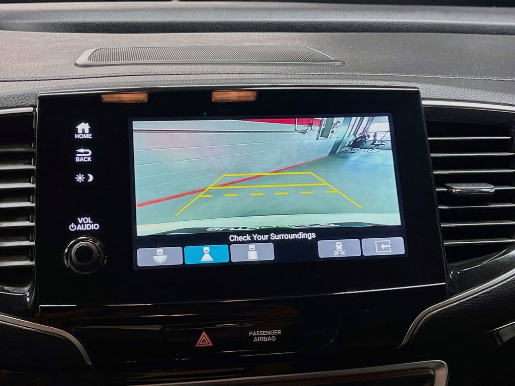 Used 2020 Honda Passport Touring image 14