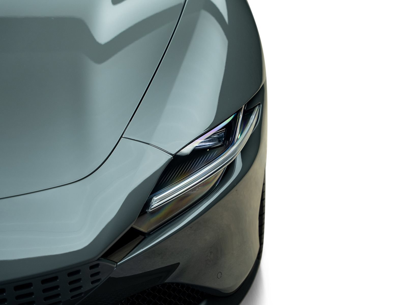 Used 2022 Ferrari Roma RWD image 4