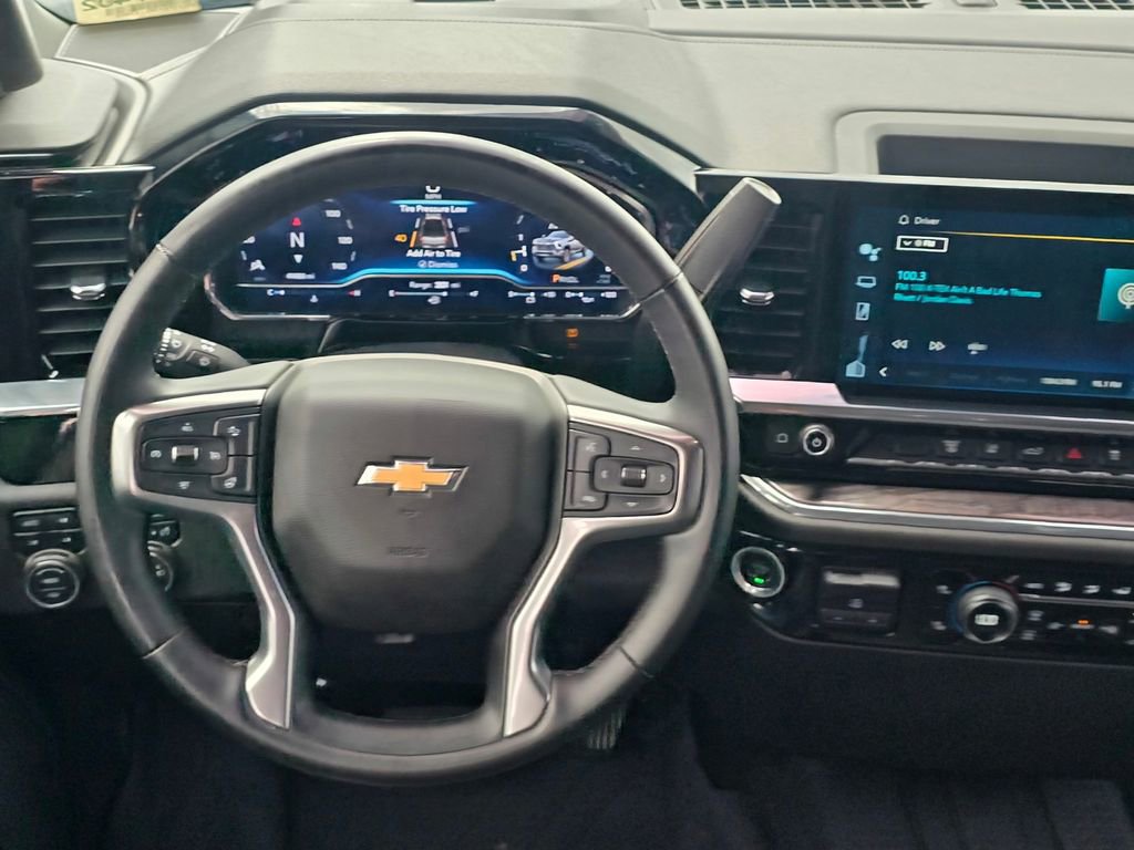 Used 2024 Chevrolet Silverado 2500 LTZ image 15