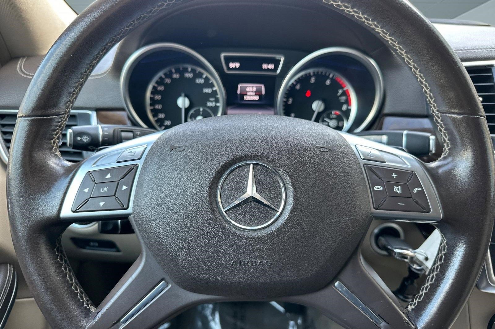 Used 2014 Mercedes-Benz GL 450 4MATIC image 18