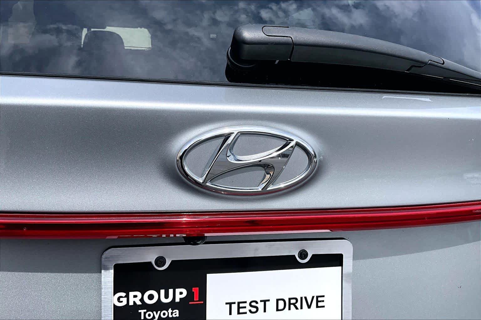 Used 2023 Hyundai Santa Fe SEL w/ Premium Package AWD/4WD image 31